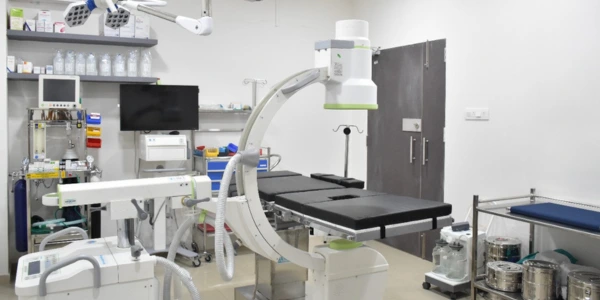 Contact Dr. Nikhil Phade